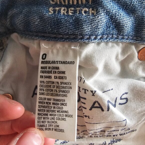 American Eagle Distressed Ripped Skinny Stretch Jeans - 2013 - Light Wash - Sz 0 - Picture 4 of 16